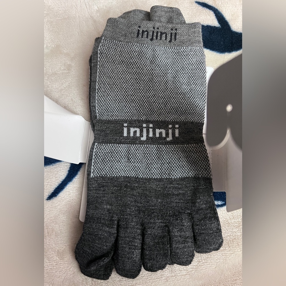Injinji The Run Performance Toe Socks - Picture 3 of 6